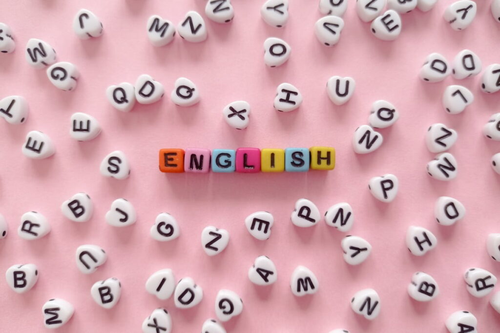 Perles écrivant english